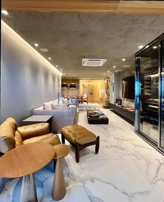 Foto 3 de Apartamento com 3 quartos à venda, 204m2 em Barra da Tijuca, Rio De Janeiro - RJ