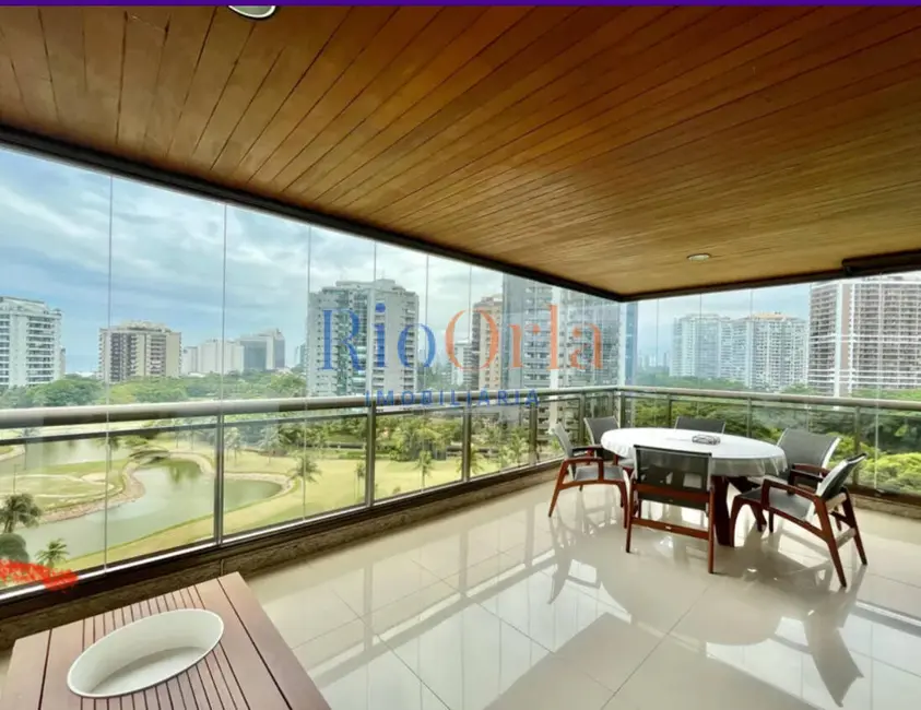 Apartamento com 4 quartos à venda, 250m2 em Barra da Tijuca, Rio De Janeiro - RJ - imagem 3 Foto 3 de Apartamento com 4 quartos à venda, 250m2 em Barra da Tijuca, Rio De Janeiro - RJ