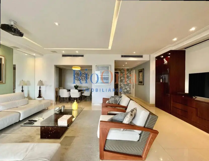 Apartamento com 4 quartos à venda, 250m2 em Barra da Tijuca, Rio De Janeiro - RJ - imagem 6 Foto 6 de Apartamento com 4 quartos à venda, 250m2 em Barra da Tijuca, Rio De Janeiro - RJ