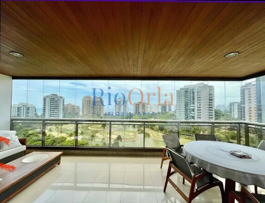Foto 2 de Apartamento com 4 quartos à venda, 250m2 em Barra da Tijuca, Rio De Janeiro - RJ