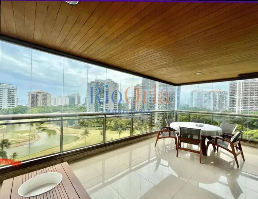 Foto 1 de Apartamento com 4 quartos à venda, 250m2 em Barra da Tijuca, Rio De Janeiro - RJ