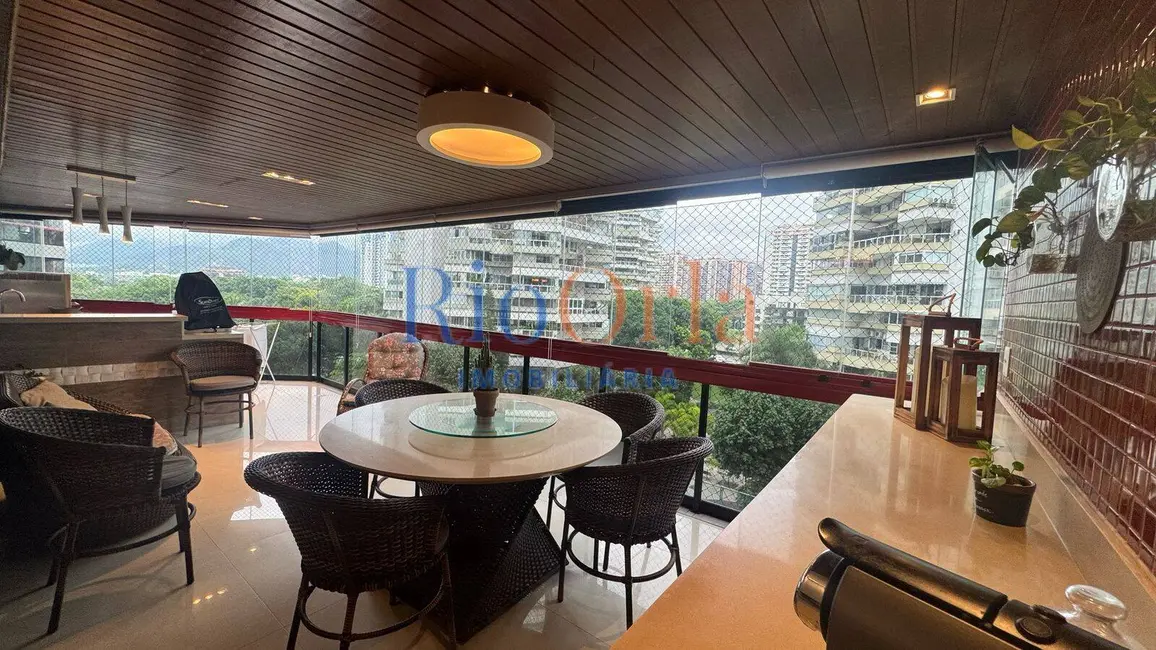 Foto 2 de Apartamento com 3 quartos à venda, 126m2 em Barra da Tijuca, Rio De Janeiro - RJ