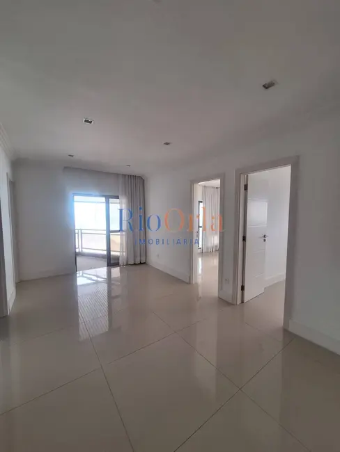 Apartamento com 4 quartos à venda, 306m2 em Barra da Tijuca, Rio De Janeiro - RJ - imagem 9 Foto 9 de Apartamento com 4 quartos à venda, 306m2 em Barra da Tijuca, Rio De Janeiro - RJ