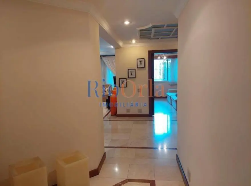 Apartamento com 4 quartos à venda, 300m2 em Barra da Tijuca, Rio De Janeiro - RJ - imagem 6 Foto 6 de Apartamento com 4 quartos à venda, 300m2 em Barra da Tijuca, Rio De Janeiro - RJ