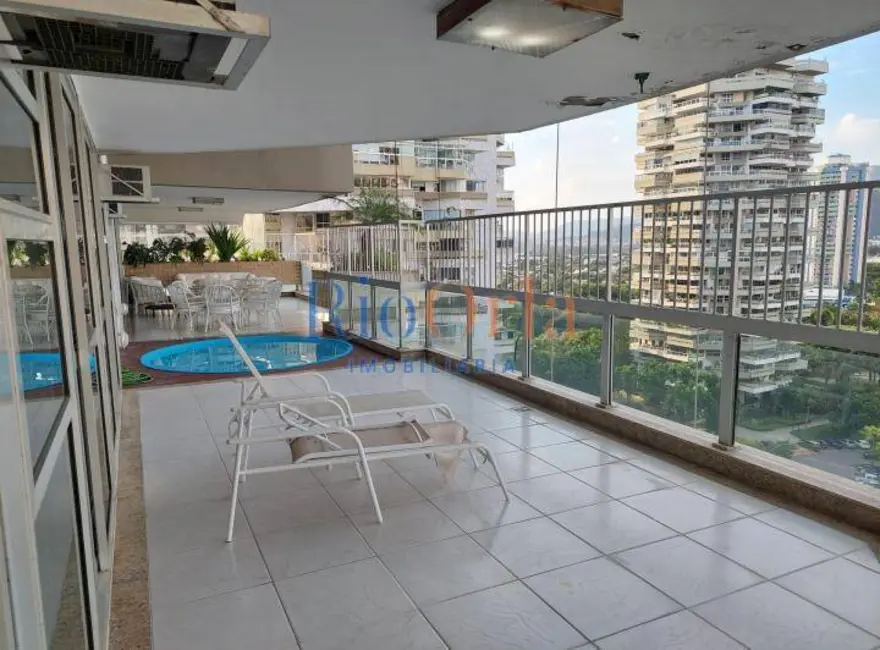 Apartamento com 4 quartos à venda, 300m2 em Barra da Tijuca, Rio De Janeiro - RJ - imagem 4 Foto 4 de Apartamento com 4 quartos à venda, 300m2 em Barra da Tijuca, Rio De Janeiro - RJ