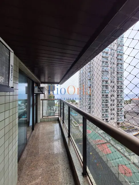 Foto 2 de Apartamento com 4 quartos para alugar, 134m2 em Barra da Tijuca, Rio De Janeiro - RJ