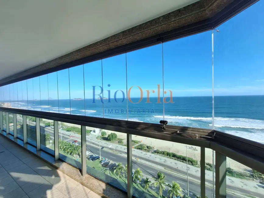Foto 2 de Apartamento à venda em Barra da Tijuca, Rio De Janeiro - RJ