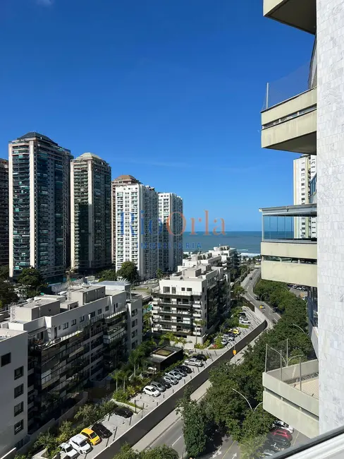 Apartamento com 4 quartos à venda, 300m2 em Barra da Tijuca, Rio De Janeiro - RJ - imagem 2 Foto 2 de Apartamento com 4 quartos à venda, 300m2 em Barra da Tijuca, Rio De Janeiro - RJ
