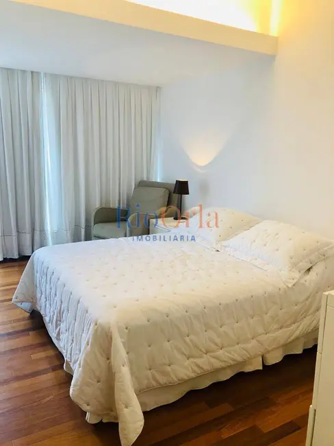 Apartamento com 4 quartos à venda, 300m2 em Barra da Tijuca, Rio De Janeiro - RJ - imagem 9 Foto 9 de Apartamento com 4 quartos à venda, 300m2 em Barra da Tijuca, Rio De Janeiro - RJ