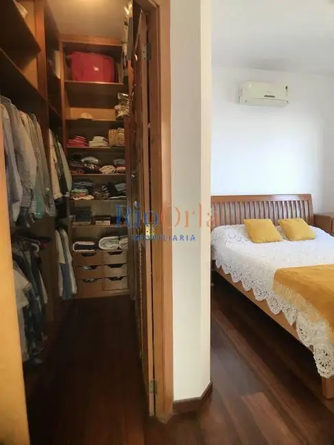Apartamento com 4 quartos à venda, 165m2 em Barra da Tijuca, Rio De Janeiro - RJ - imagem 6 Foto 6 de Apartamento com 4 quartos à venda, 165m2 em Barra da Tijuca, Rio De Janeiro - RJ