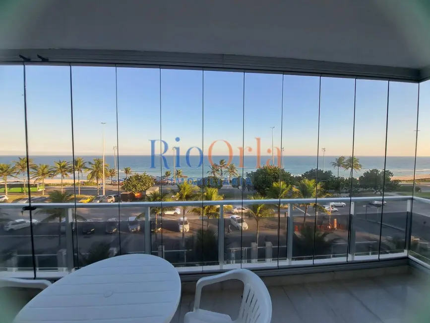 Apartamento com 3 quartos à venda, 160m2 em Barra da Tijuca, Rio De Janeiro - RJ - imagem 1 Foto 1 de Apartamento com 3 quartos à venda, 160m2 em Barra da Tijuca, Rio De Janeiro - RJ