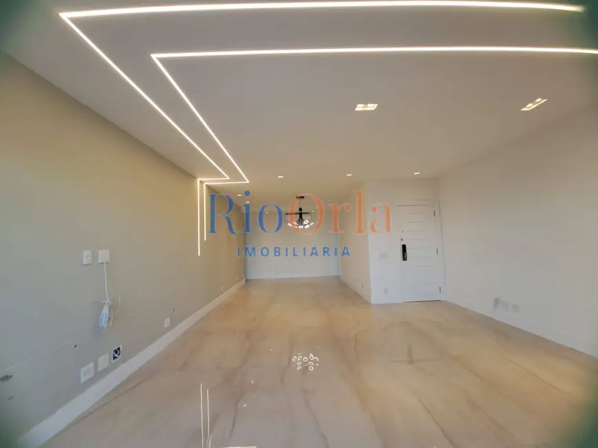 Apartamento com 3 quartos à venda, 160m2 em Barra da Tijuca, Rio De Janeiro - RJ - imagem 5 Foto 5 de Apartamento com 3 quartos à venda, 160m2 em Barra da Tijuca, Rio De Janeiro - RJ