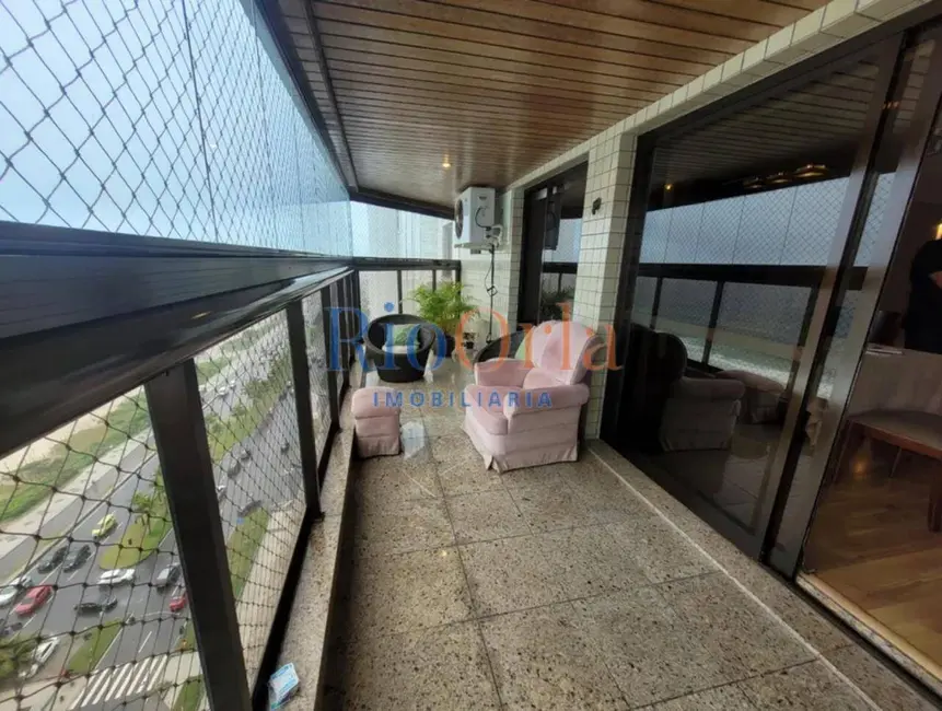 Apartamento com 4 quartos à venda, 164m2 em Barra da Tijuca, Rio De Janeiro - RJ - imagem 8 Foto 8 de Apartamento com 4 quartos à venda, 164m2 em Barra da Tijuca, Rio De Janeiro - RJ