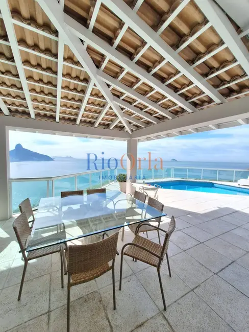 Casa de Condomínio com 5 quartos à venda, 1000m2 em Joá, Rio De Janeiro - RJ - imagem 9 Foto 9 de Casa de Condomínio com 5 quartos à venda, 1000m2 em Joá, Rio De Janeiro - RJ