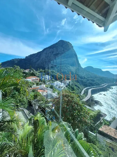 Casa de Condomínio com 5 quartos à venda, 1000m2 em Joá, Rio De Janeiro - RJ - imagem 4 Foto 4 de Casa de Condomínio com 5 quartos à venda, 1000m2 em Joá, Rio De Janeiro - RJ