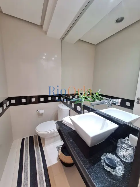 Apartamento com 3 quartos à venda, 148m2 em Barra da Tijuca, Rio De Janeiro - RJ - imagem 5 Foto 5 de Apartamento com 3 quartos à venda, 148m2 em Barra da Tijuca, Rio De Janeiro - RJ