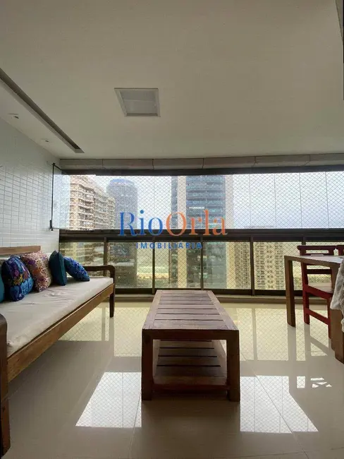 Foto 1 de Apartamento com 3 quartos à venda, 137m2 em Barra da Tijuca, Rio De Janeiro - RJ