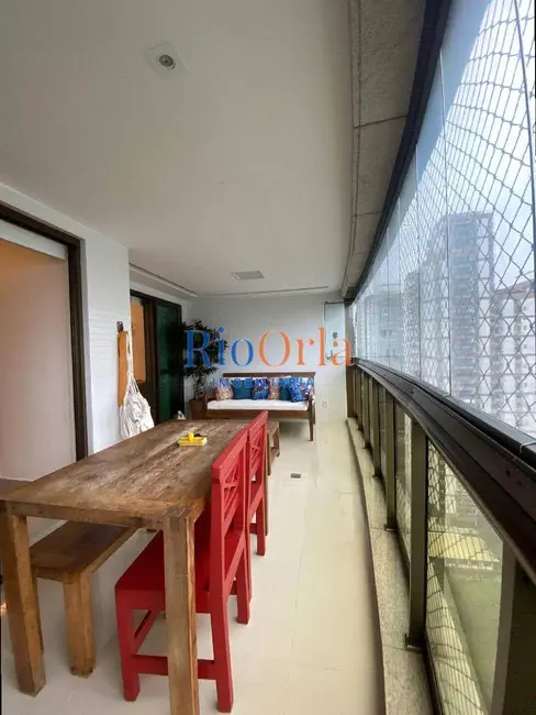 Foto 3 de Apartamento com 3 quartos à venda, 137m2 em Barra da Tijuca, Rio De Janeiro - RJ