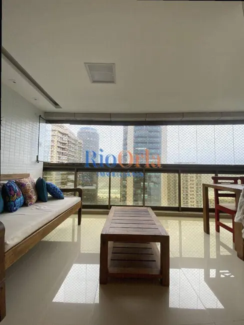 Foto 1 de Apartamento com 3 quartos à venda, 137m2 em Barra da Tijuca, Rio De Janeiro - RJ