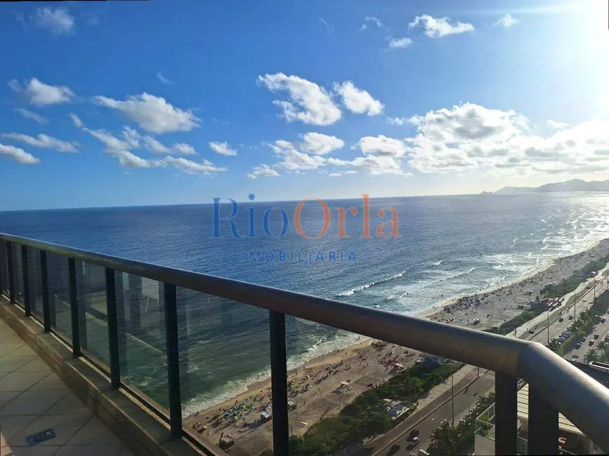 Foto 1 de Cobertura com 3 quartos à venda, 325m2 em Barra da Tijuca, Rio De Janeiro - RJ