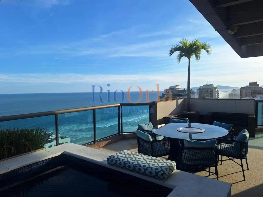 Foto 4 de Cobertura com 4 quartos à venda, 300m2 em Barra da Tijuca, Rio De Janeiro - RJ