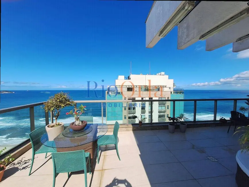 Cobertura com 4 quartos à venda, 308m2 em Barra da Tijuca, Rio De Janeiro - RJ - imagem 8 Foto 8 de Cobertura com 4 quartos à venda, 308m2 em Barra da Tijuca, Rio De Janeiro - RJ