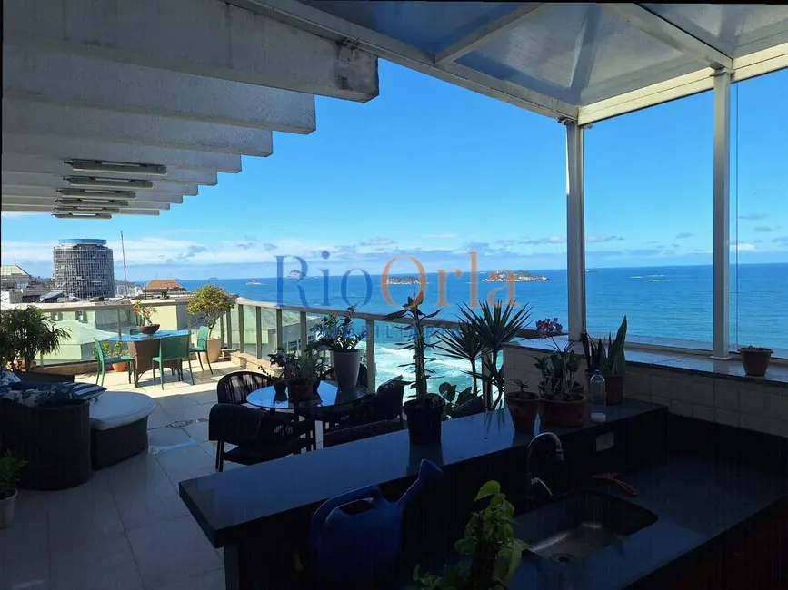 Cobertura com 4 quartos à venda, 308m2 em Barra da Tijuca, Rio De Janeiro - RJ - imagem 2 Foto 2 de Cobertura com 4 quartos à venda, 308m2 em Barra da Tijuca, Rio De Janeiro - RJ