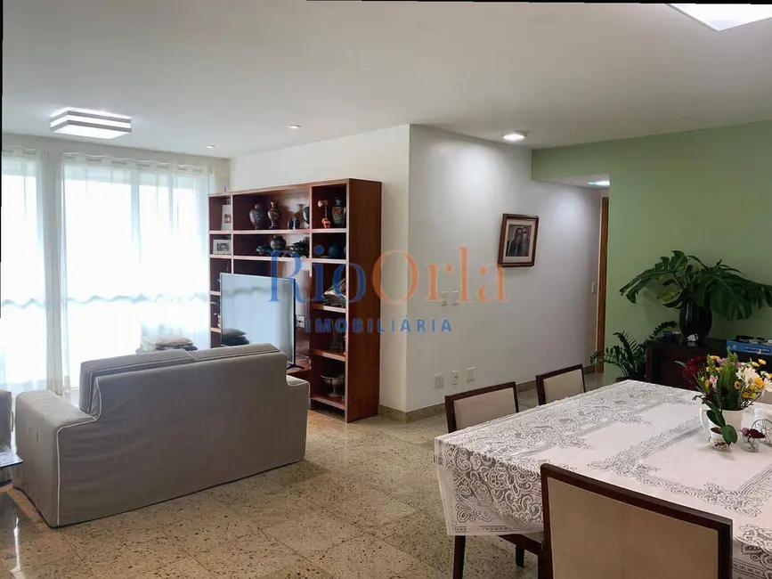Apartamento com 4 quartos à venda, 167m2 em Barra da Tijuca, Rio De Janeiro - RJ - imagem 3 Foto 3 de Apartamento com 4 quartos à venda, 167m2 em Barra da Tijuca, Rio De Janeiro - RJ