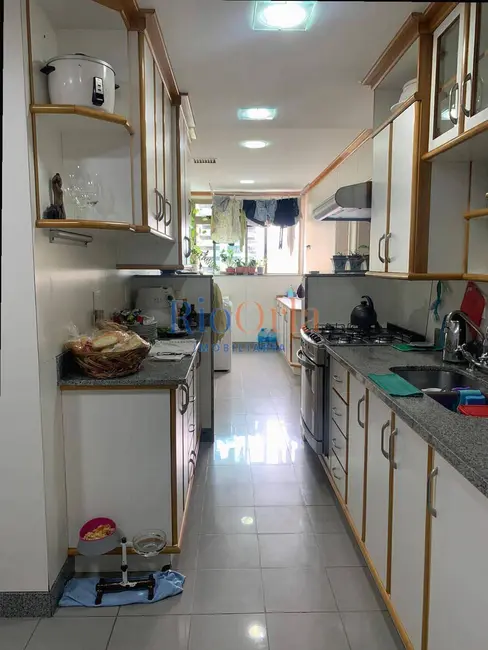 Apartamento com 4 quartos à venda, 167m2 em Barra da Tijuca, Rio De Janeiro - RJ - imagem 8 Foto 8 de Apartamento com 4 quartos à venda, 167m2 em Barra da Tijuca, Rio De Janeiro - RJ