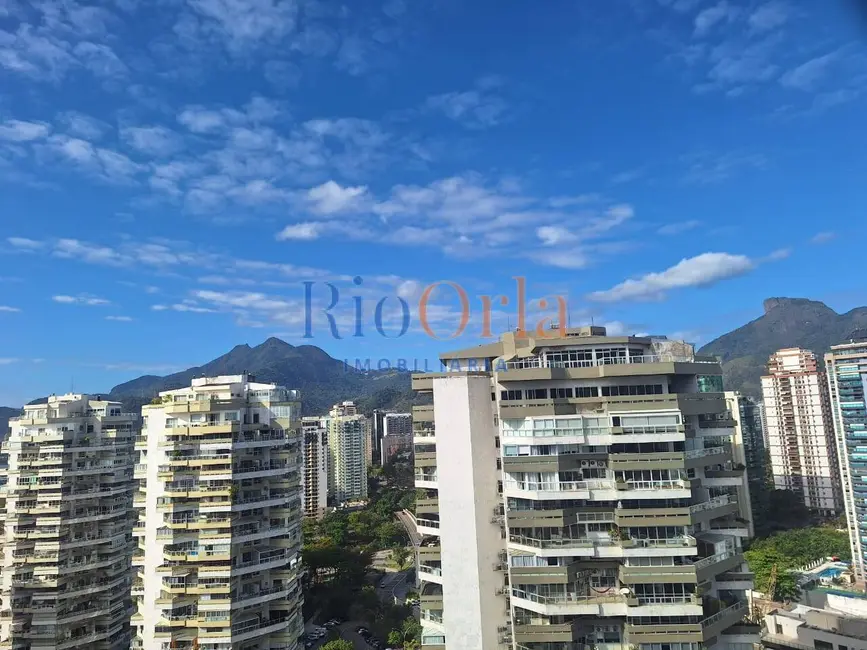 Foto 2 de Apartamento com 4 quartos à venda, 160m2 em Barra da Tijuca, Rio De Janeiro - RJ
