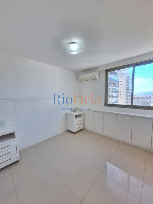 Foto 9 de Apartamento com 4 quartos à venda, 160m2 em Barra da Tijuca, Rio De Janeiro - RJ
