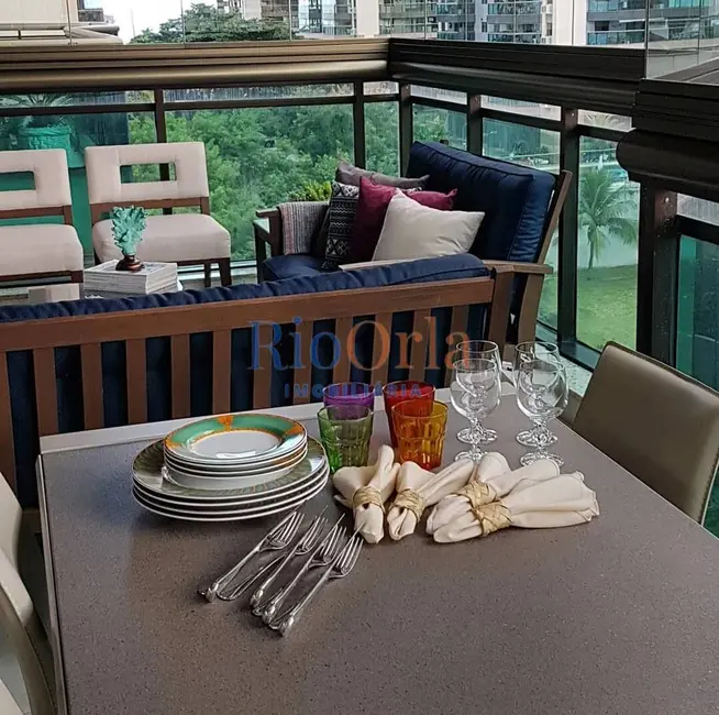 Foto 1 de Apartamento com 3 quartos à venda, 140m2 em Barra da Tijuca, Rio De Janeiro - RJ