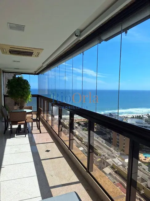 Apartamento com 4 quartos à venda, 177m2 em Barra da Tijuca, Rio De Janeiro - RJ - imagem 2 Foto 2 de Apartamento com 4 quartos à venda, 177m2 em Barra da Tijuca, Rio De Janeiro - RJ