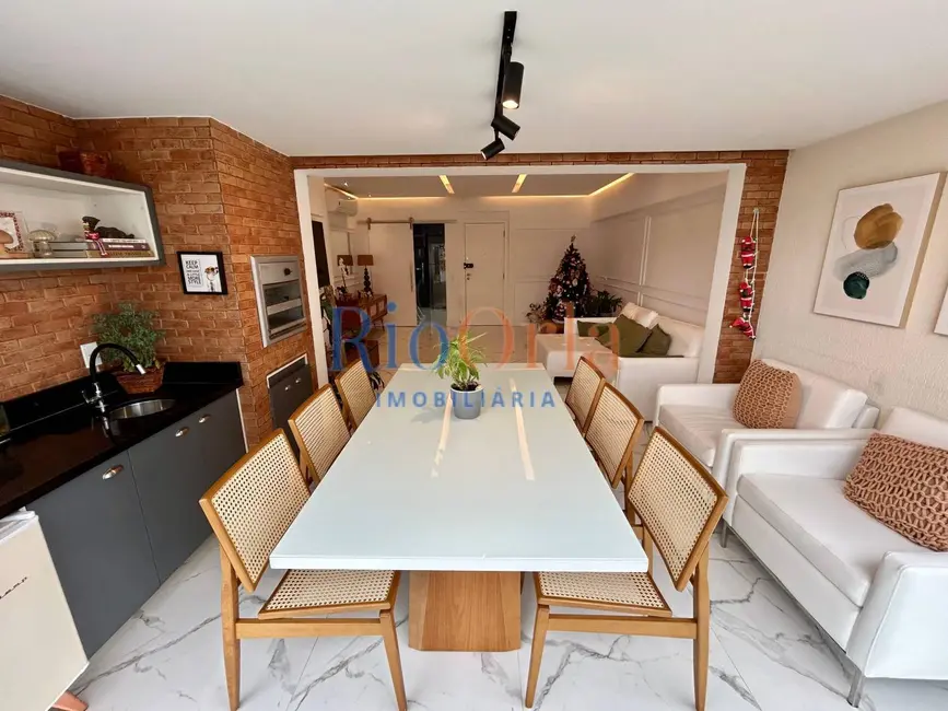 Foto 2 de Apartamento com 3 quartos à venda, 121m2 em Barra da Tijuca, Rio De Janeiro - RJ