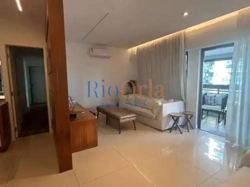 Foto 3 de Apartamento com 3 quartos à venda, 140m2 em Barra da Tijuca, Rio De Janeiro - RJ