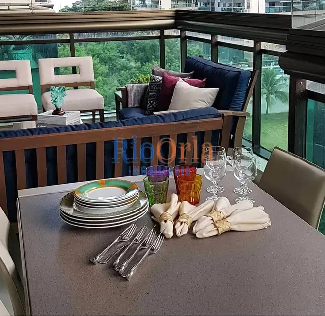 Foto 1 de Apartamento com 3 quartos à venda, 141m2 em Barra da Tijuca, Rio De Janeiro - RJ