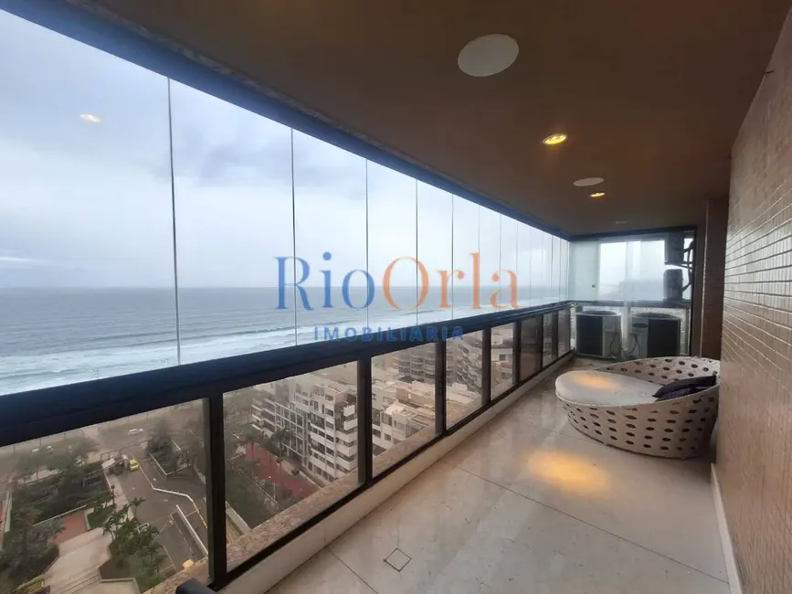 Foto 2 de Apartamento com 4 quartos à venda, 220m2 em Barra da Tijuca, Rio De Janeiro - RJ