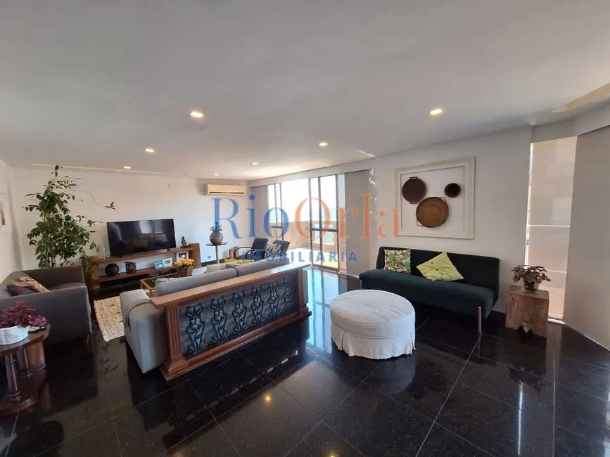 Foto 3 de Apartamento com 4 quartos à venda e para alugar, 300m2 em Barra da Tijuca, Rio De Janeiro - RJ