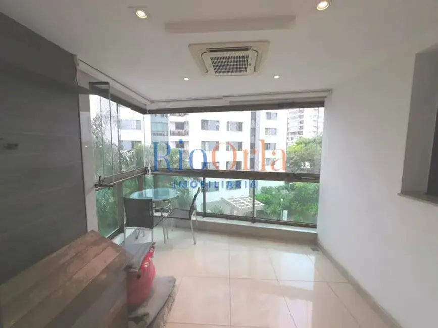 Apartamento com 4 quartos à venda, 256m2 em Barra da Tijuca, Rio De Janeiro - RJ - imagem 9 Foto 9 de Apartamento com 4 quartos à venda, 256m2 em Barra da Tijuca, Rio De Janeiro - RJ