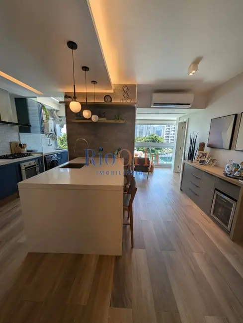 Apartamento com 2 quartos à venda, 80m2 em Barra da Tijuca, Rio De Janeiro - RJ - imagem 1 Foto 1 de Apartamento com 2 quartos à venda, 80m2 em Barra da Tijuca, Rio De Janeiro - RJ
