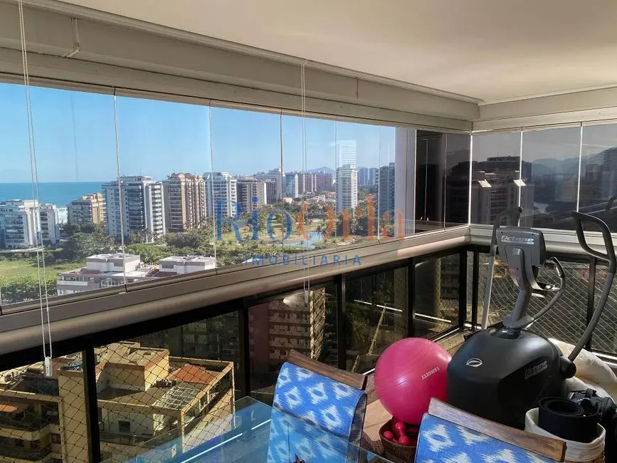 Foto 2 de Apartamento com 2 quartos à venda, 109m2 em Barra da Tijuca, Rio De Janeiro - RJ
