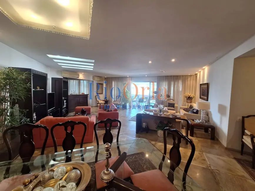 Apartamento com 4 quartos à venda, 300m2 em Barra da Tijuca, Rio De Janeiro - RJ - imagem 4 Foto 4 de Apartamento com 4 quartos à venda, 300m2 em Barra da Tijuca, Rio De Janeiro - RJ