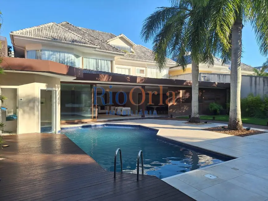 Foto 3 de Casa com 6 quartos à venda, 800m2 em Barra da Tijuca, Rio De Janeiro - RJ