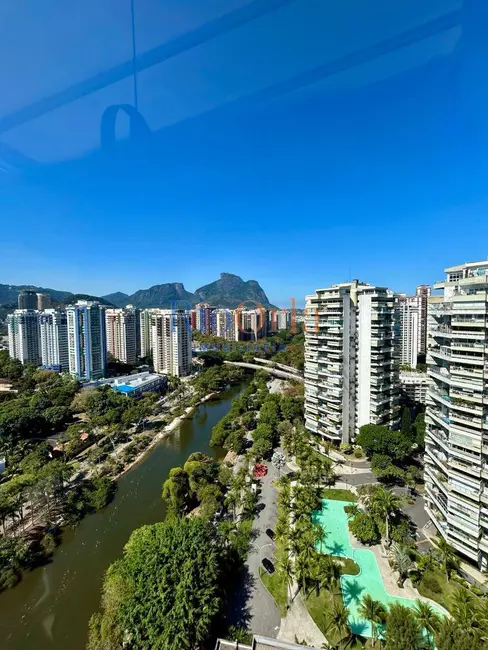 Cobertura com 4 quartos à venda, 251m2 em Barra da Tijuca, Rio De Janeiro - RJ - imagem 7 Foto 7 de Cobertura com 4 quartos à venda, 251m2 em Barra da Tijuca, Rio De Janeiro - RJ