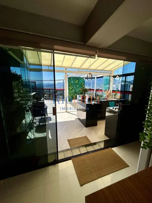 Cobertura com 4 quartos à venda, 251m2 em Barra da Tijuca, Rio De Janeiro - RJ - imagem 4 Foto 4 de Cobertura com 4 quartos à venda, 251m2 em Barra da Tijuca, Rio De Janeiro - RJ