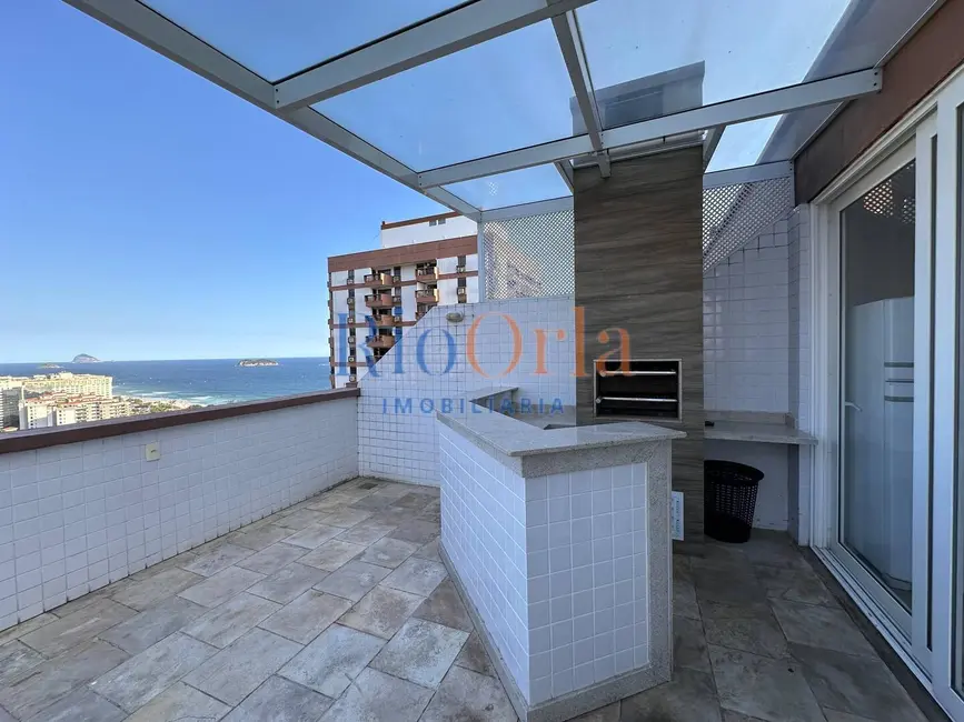 Foto 3 de Cobertura com 3 quartos à venda, 240m2 em Barra da Tijuca, Rio De Janeiro - RJ