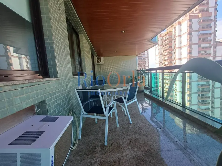 Foto 3 de Apartamento com 4 quartos à venda, 160m2 em Barra da Tijuca, Rio De Janeiro - RJ
