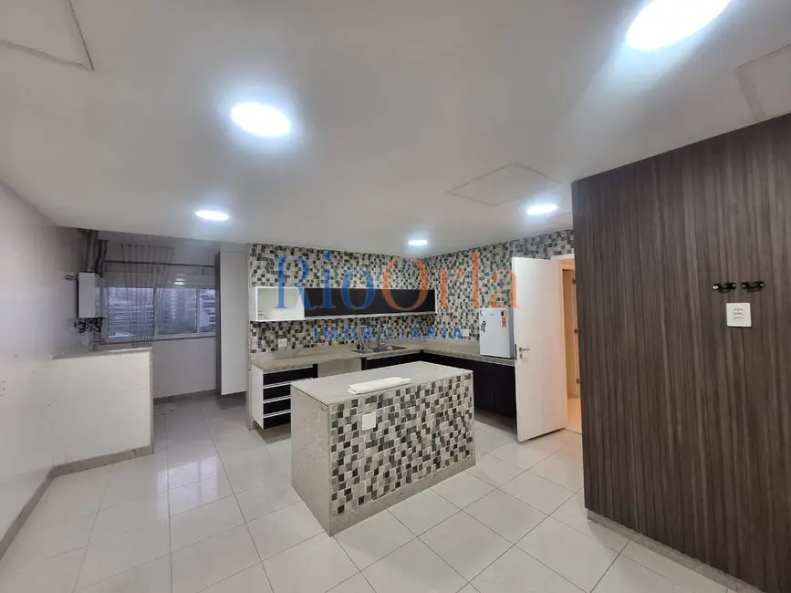 Apartamento com 4 quartos à venda e para alugar, 280m2 em Barra da Tijuca, Rio De Janeiro - RJ - imagem 8 Foto 8 de Apartamento com 4 quartos à venda e para alugar, 280m2 em Barra da Tijuca, Rio De Janeiro - RJ
