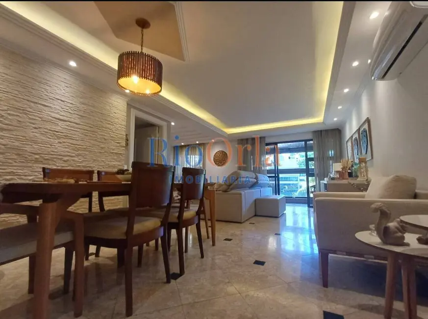 Foto 1 de Apartamento com 4 quartos à venda, 158m2 em Barra da Tijuca, Rio De Janeiro - RJ