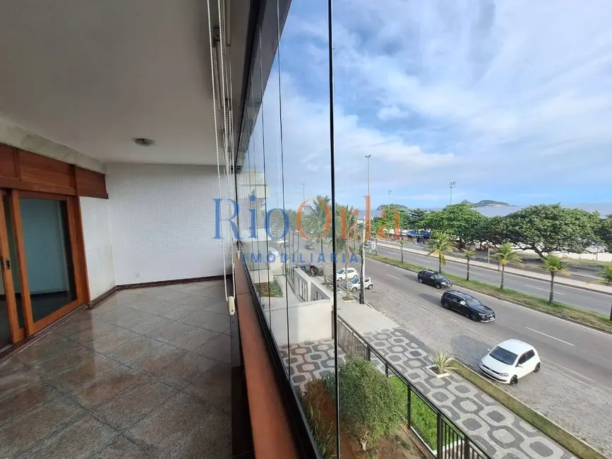 Apartamento com 4 quartos à venda, 232m2 em Barra da Tijuca, Rio De Janeiro - RJ - imagem 1 Foto 1 de Apartamento com 4 quartos à venda, 232m2 em Barra da Tijuca, Rio De Janeiro - RJ